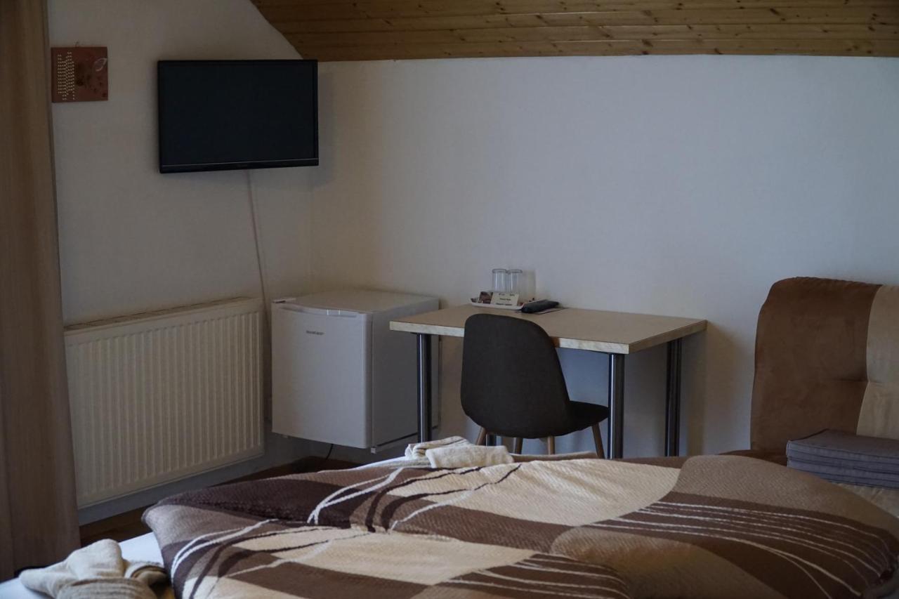 Pension-Ferienwohnung Rotar 팍암시 외부 사진