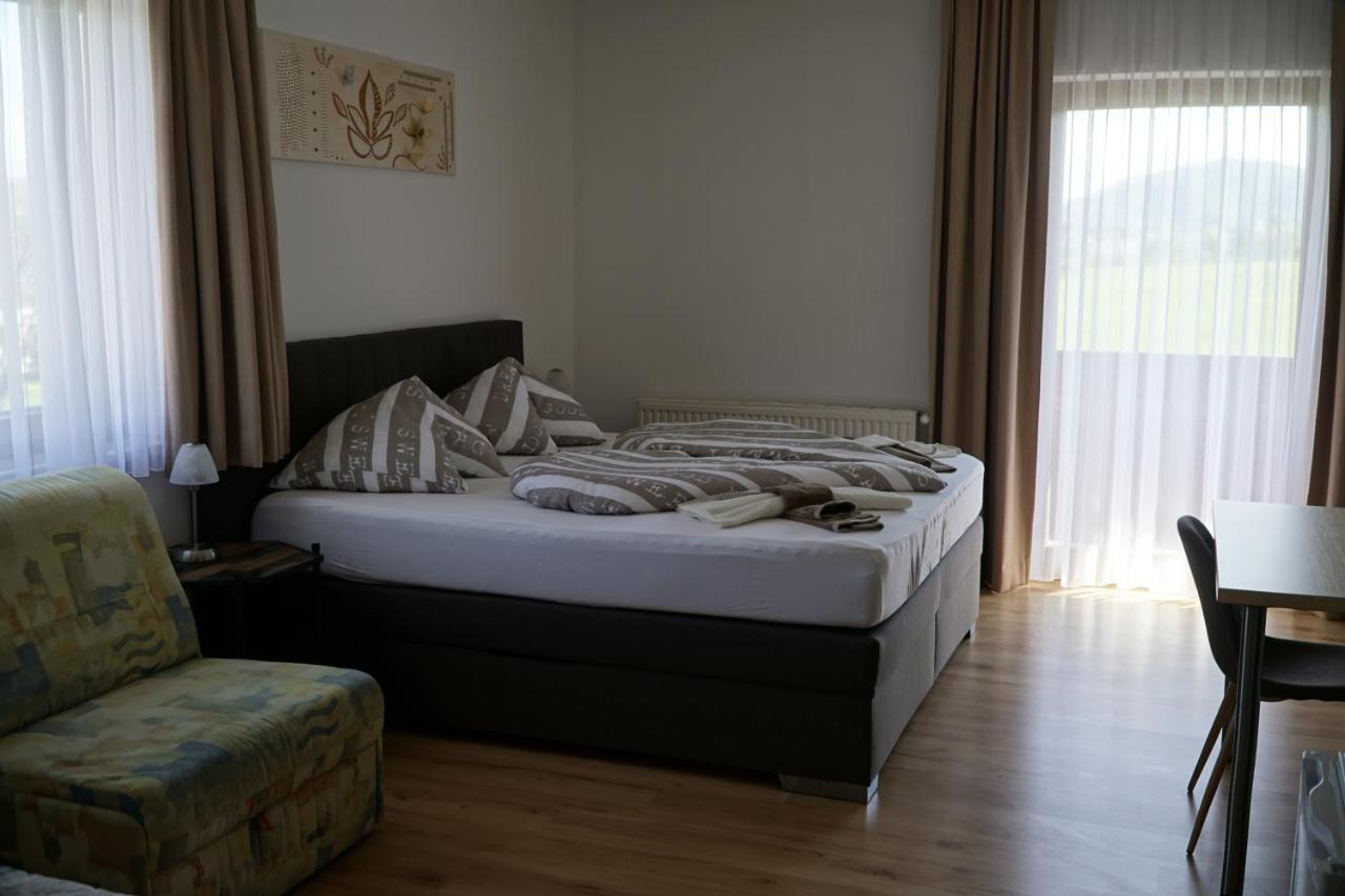 Pension-Ferienwohnung Rotar 팍암시 외부 사진